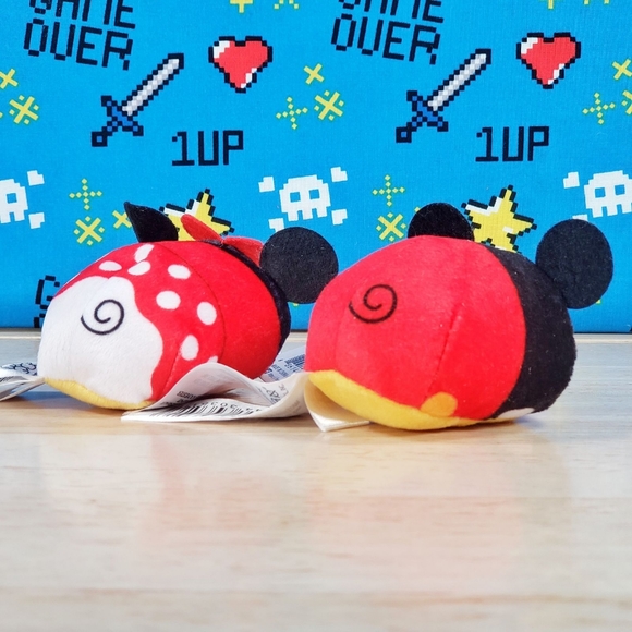 TSUM TSUM Mickey and Minnie Mouse 2.5" Collectible Disney Mini Toy Plush Set NWT - Picture 3 of 8